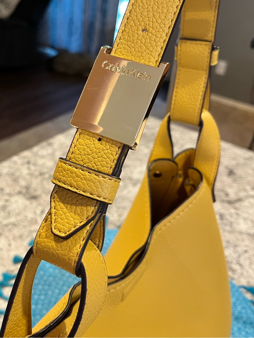 Calvin Klein Yellow Pebbled Shoulder Tote - Picture 4 of 8
